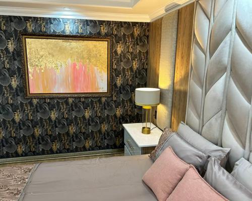 Elements_4x5Resize-246